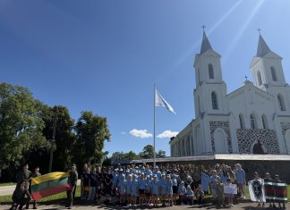 Vienuoliktoji „Vasara Užuguostyje“ baigėsi pažadu susitikti ir kitąmet